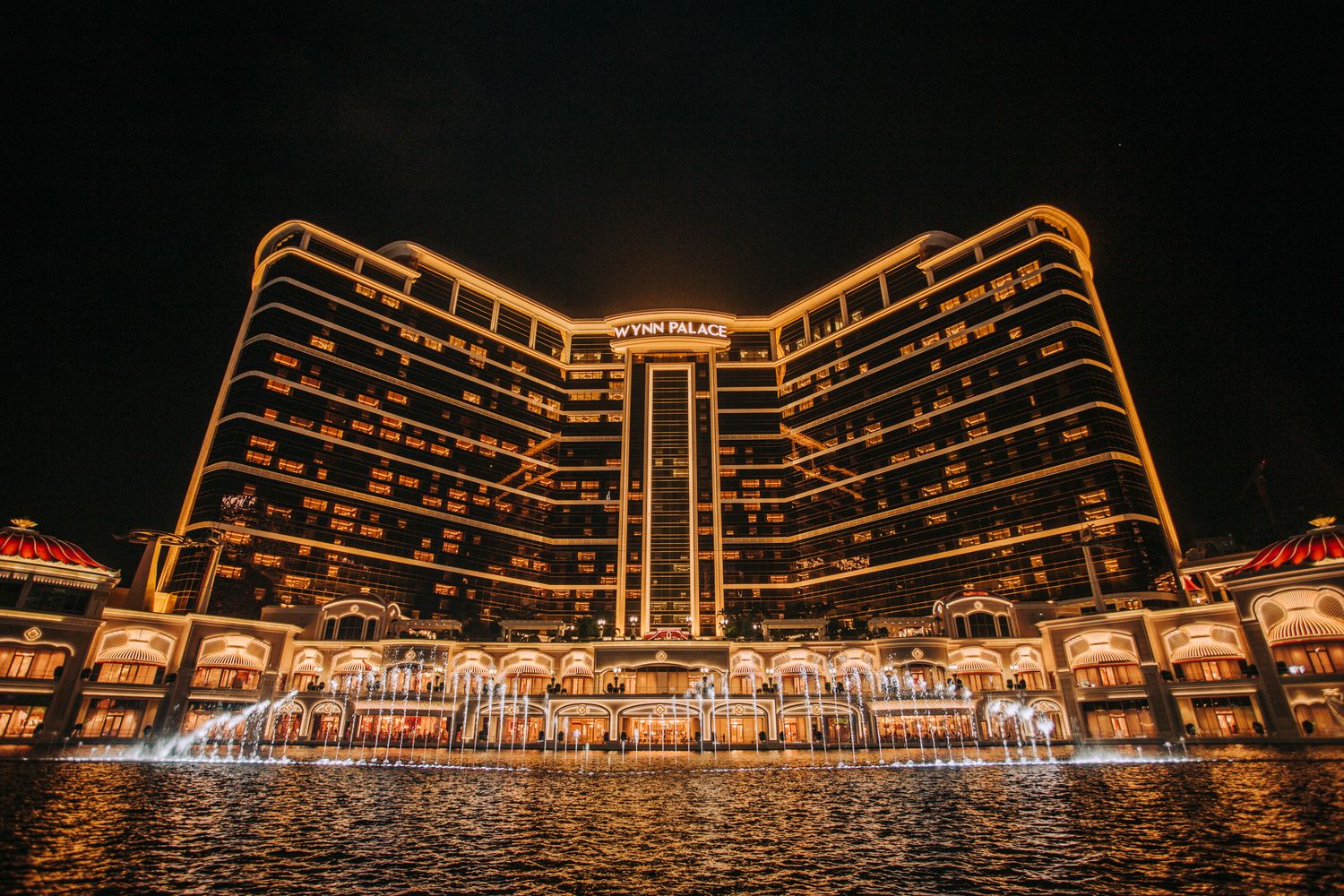 Resort Nightlife